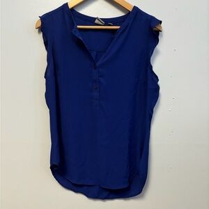 0424-43 Blue sleeveless Blouse